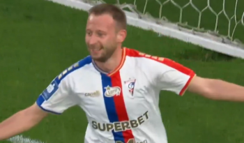 Górnik rozjechał Cracovie. Pasy dobił ich wychowanek. Wicelider jest w Zabrzu (VIDEO)